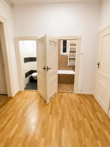 Pronájem bytu 2+kk, Praha - Vinohrady, Lužická, 50 m2