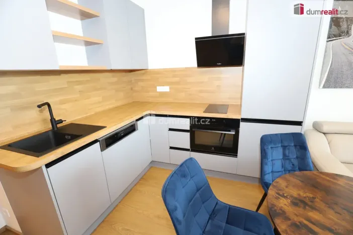 Prodej bytu 1+kk, Praha - Hloubětín, Domalípova, 38 m2