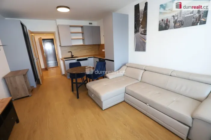 Prodej bytu 1+kk, Praha - Hloubětín, Domalípova, 38 m2