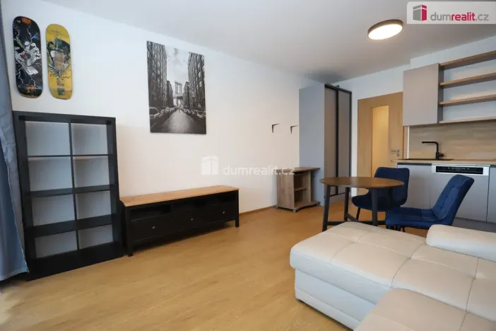 Prodej bytu 1+kk, Praha - Hloubětín, Domalípova, 38 m2