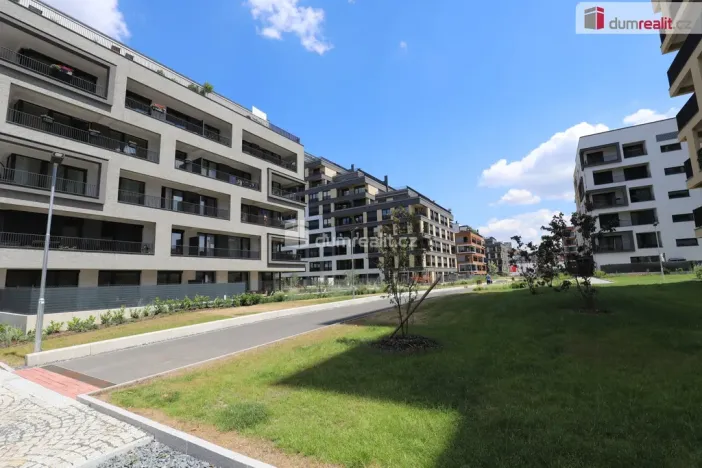Prodej bytu 1+kk, Praha - Hloubětín, Domalípova, 38 m2