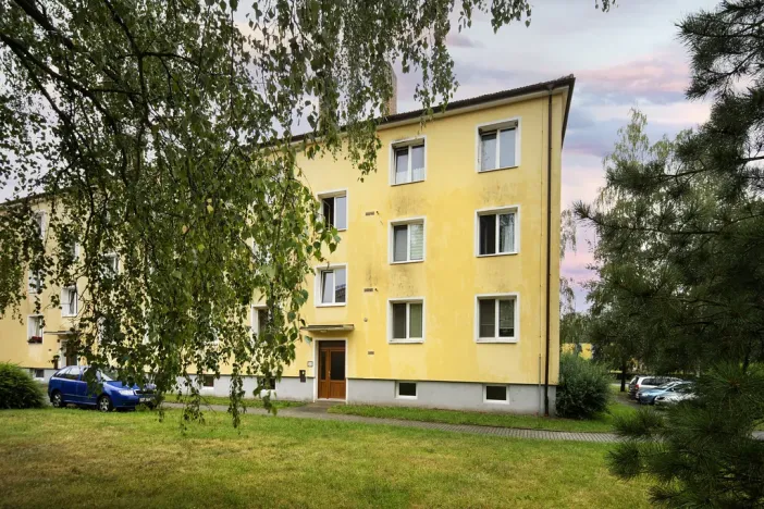 Prodej bytu 2+1, Sázava, Sídliště 9. května, 57 m2