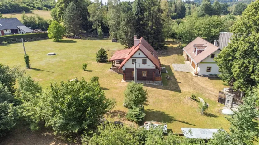 Prodej chalupy, Kolinec - Sluhov, 152 m2