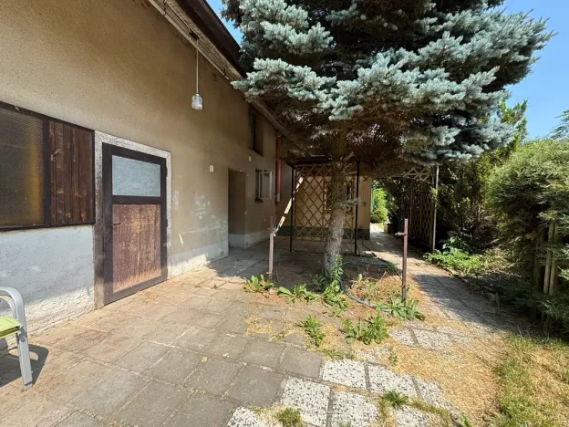 Prodej rodinného domu, Moravany, 200 m2