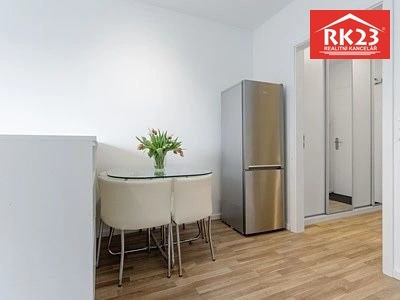 Pronájem bytu 1+kk, Praha - Libeň, Novovysočanská, 24 m2