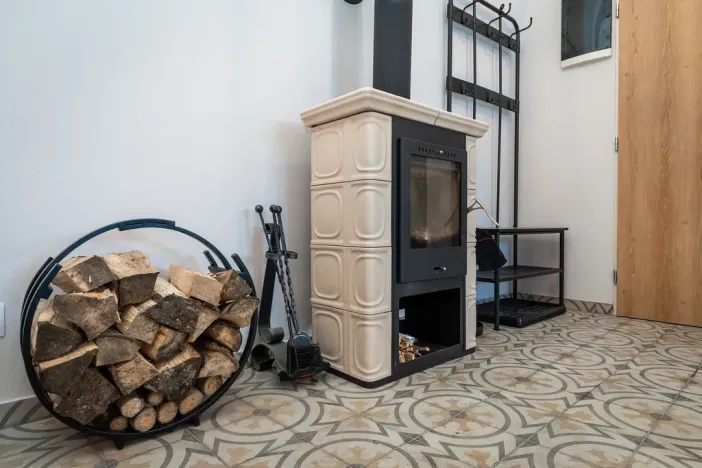 Prodej bytu 2+kk, Jáchymov, náměstí Republiky, 70 m2