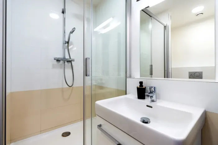 Pronájem bytu 2+kk, Praha, Milánská, 49 m2