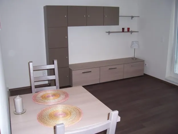 Pronájem bytu 1+kk, Praha - Horní Měcholupy, Hornoměcholupská, 62 m2