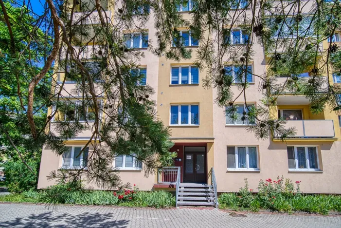 Pronájem bytu 2+1, Louny, Kpt. Nálepky, 60 m2