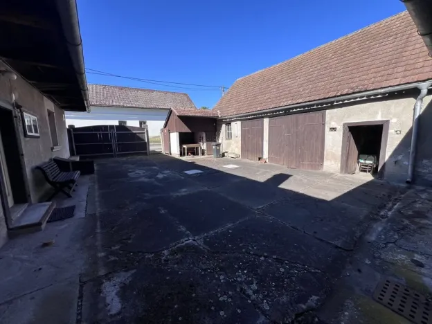 Prodej rodinného domu, Jaroměř - Starý Ples, 230 m2