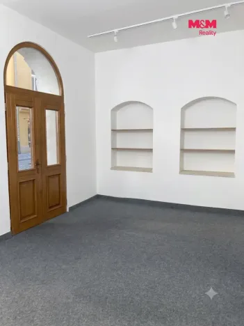 Pronájem kanceláře, Chomutov, Jakoubka ze Stříbra, 38 m2