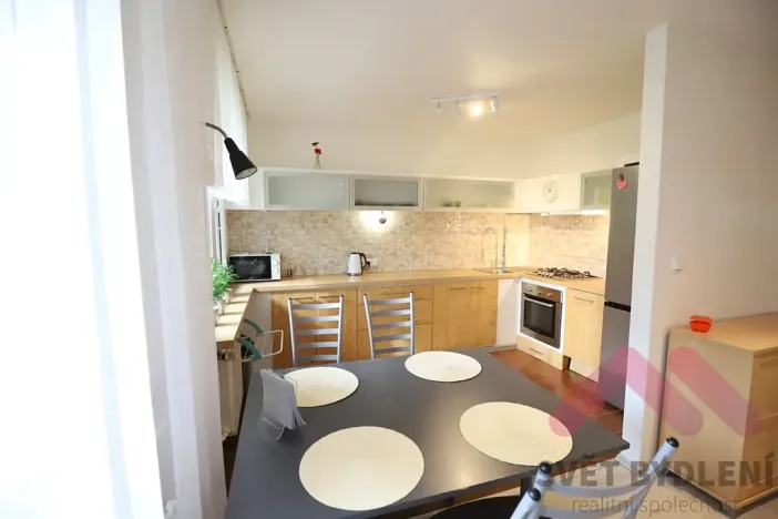 Pronájem bytu 3+kk, Praha - Prosek, Bílinská, 60 m2
