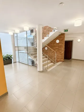 Prodej bytu 2+kk, Praha - Veleslavín, Na okraji, 88 m2