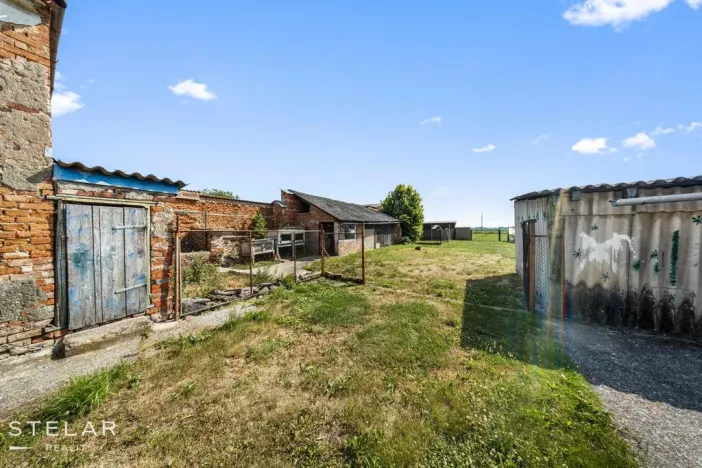 Prodej rodinného domu, Uničov - Renoty, 488 m2
