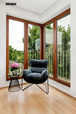 Pronájem bytu 3+kk, Zbuzany, Lomená, 72 m2