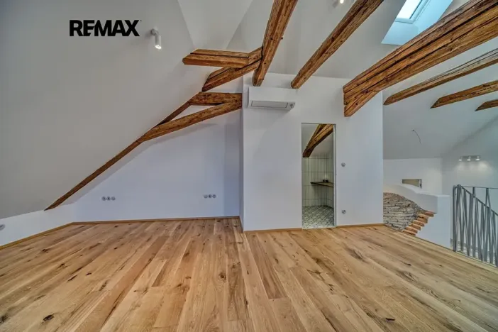 Pronájem atypického bytu, Kutná Hora, Kollárova, 123 m2