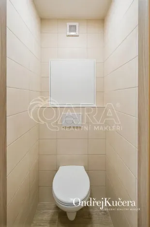 Pronájem bytu 3+kk, Praha - Břevnov, Na Petřinách, 67 m2