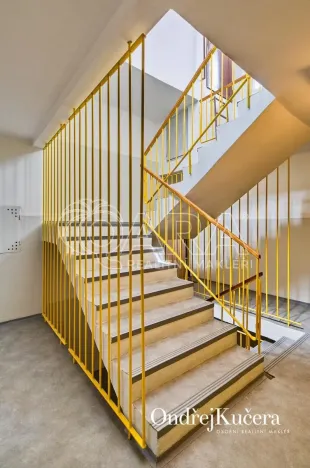 Pronájem bytu 3+kk, Praha - Břevnov, Na Petřinách, 67 m2
