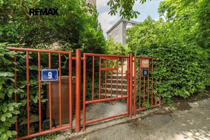 Pronájem bytu 3+kk, Praha - Dejvice, Šárecká, 76 m2