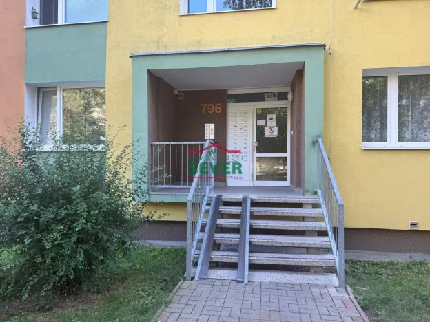 Prodej bytu 1+1, Bílina - Teplické Předměstí, Sídliště Za Chlumem, 35 m2