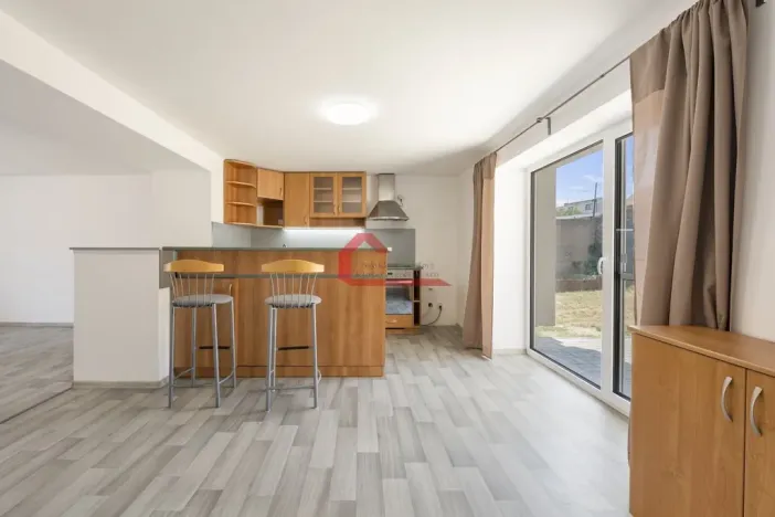 Prodej rodinného domu, Zaječí, Školní, 299 m2