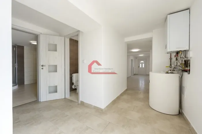 Prodej rodinného domu, Zaječí, Školní, 299 m2