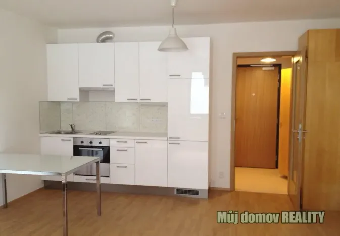 Pronájem bytu 1+kk, Praha - Michle, Hanusova, 38 m2