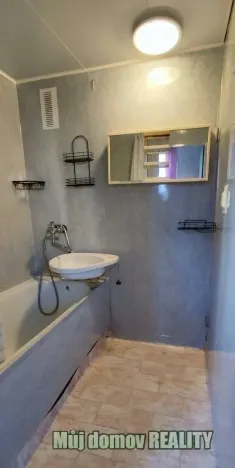 Pronájem bytu 2+1, Praha - Kamýk, Olbramovická, 67 m2