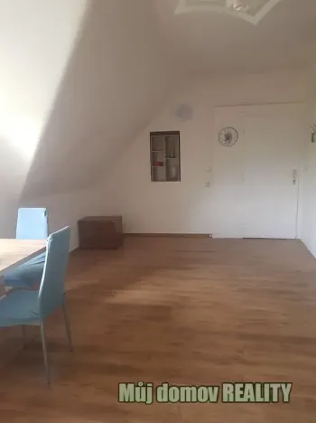 Pronájem bytu 2+kk, Praha - Libeň, Na stráži, 45 m2