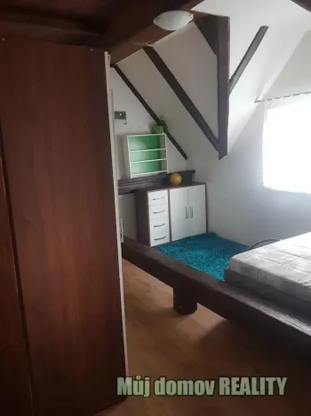 Pronájem bytu 2+kk, Praha - Libeň, Na stráži, 45 m2