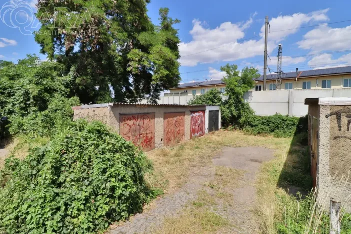Prodej garáže, Praha - Bubeneč, Podbabská, 18 m2