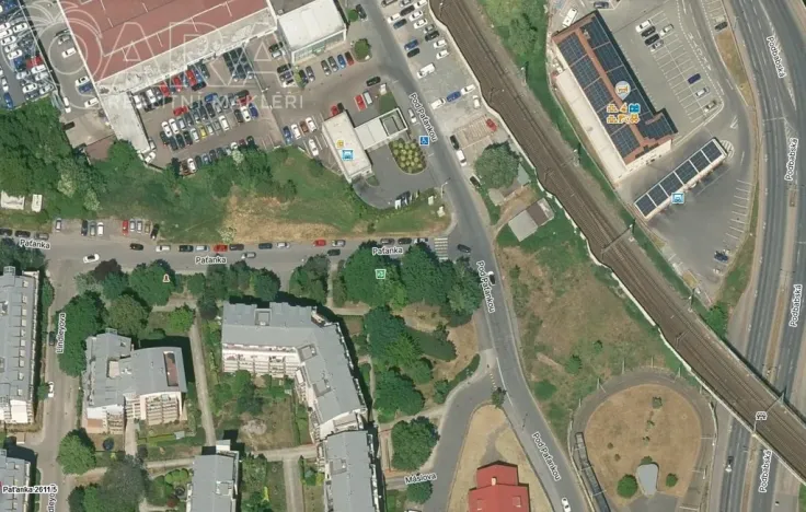 Prodej garáže, Praha - Bubeneč, Podbabská, 18 m2