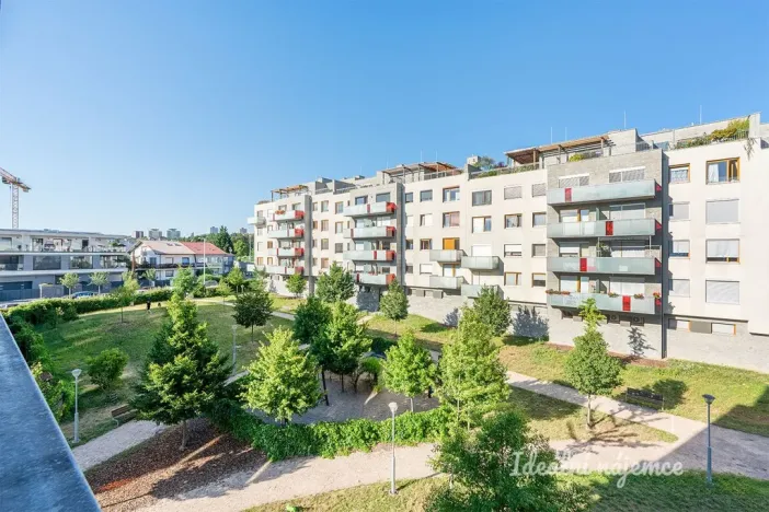 Pronájem bytu 2+kk, Praha - Modřany, Soukalova, 55 m2