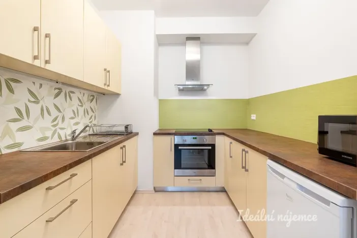 Pronájem bytu 2+kk, Praha - Modřany, Soukalova, 55 m2