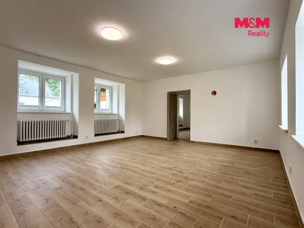 Pronájem bytu 2+1, Hobšovice - Skůry, 87 m2