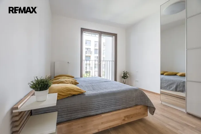 Pronájem bytu 3+kk, Praha - Smíchov, Vackové, 77 m2