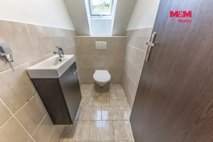 Prodej rodinného domu, Malá Skála - Mukařov, 260 m2