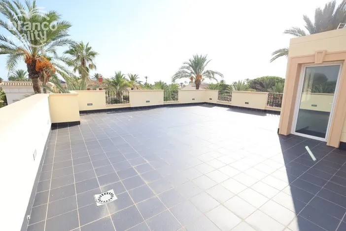 Prodej rodinného domu, Cabo Roig, Alicante, Španělsko, 222 m2