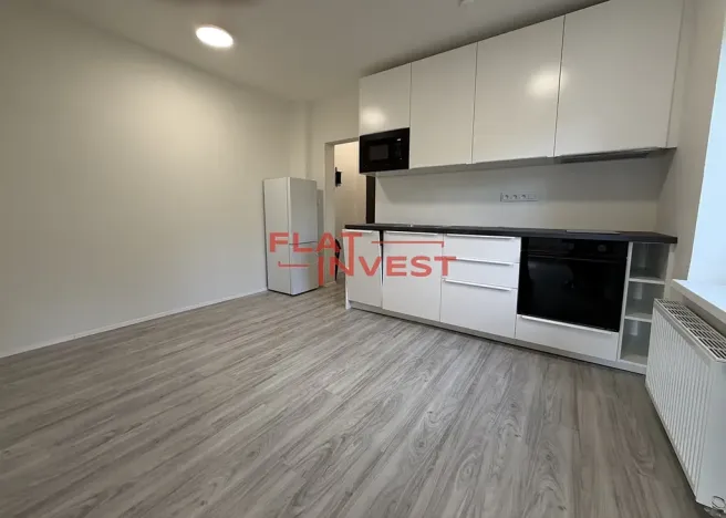 Pronájem bytu 2+kk, Liberec, Dopravní, 32 m2