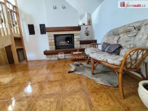 Prodej rodinného domu, Čachovice - Struhy, 213 m2