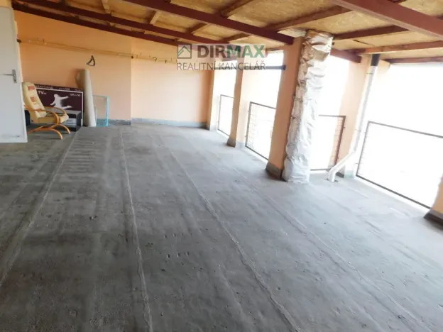 Pronájem bytu 3+kk, Plzeň - Jižní Předměstí, Máchova, 81 m2