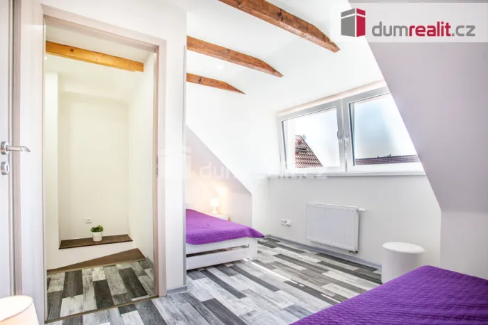 Prodej bytu 3+kk, Lhenice, Prachatická, 52 m2