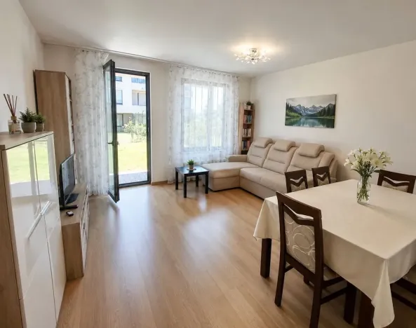 Pronájem bytu 2+kk, Praha - Vysočany, Sousedíkova, 60 m2