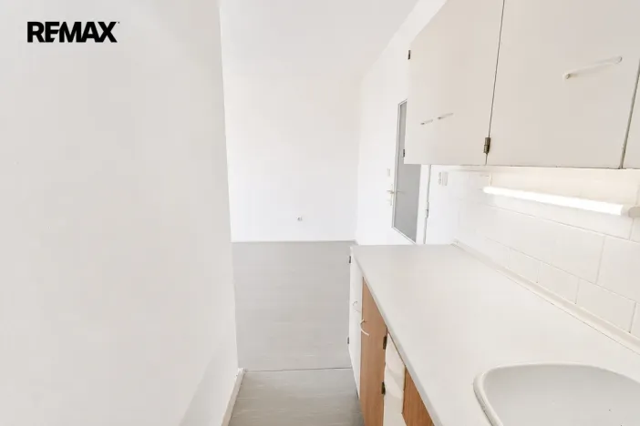Prodej bytu 2+kk, Hradec Králové - Pražské Předměstí, Veverkova, 34 m2