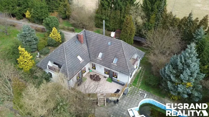 Prodej rodinného domu, Nový Bor - Janov, 219 m2