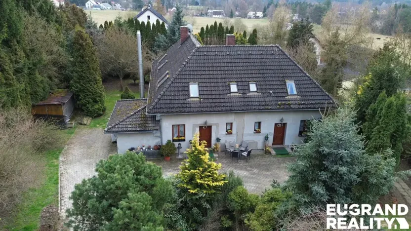 Prodej rodinného domu, Nový Bor - Janov, 219 m2