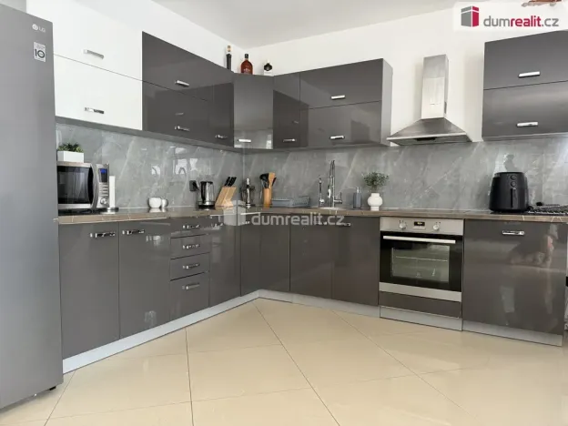 Prodej rodinného domu, Hradešín, 120 m2