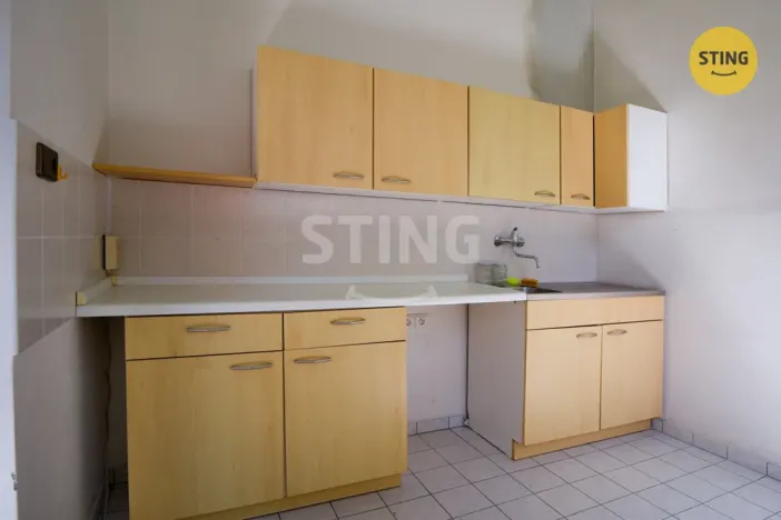 Pronájem kanceláře, Hodonín, 150 m2