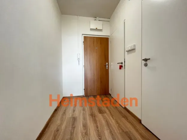 Pronájem bytu 1+kk, Orlová - Lutyně, Masarykova třída, 26 m2