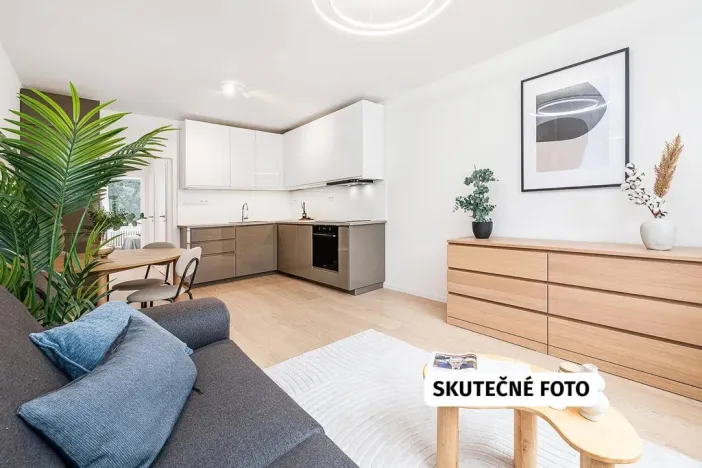 Prodej bytu 4+kk, Praha - Strašnice, Pod strání, 70 m2